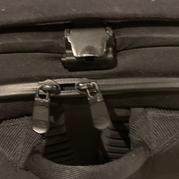 The North Face Access Pack 28L Backpack - Picture 4 of 5